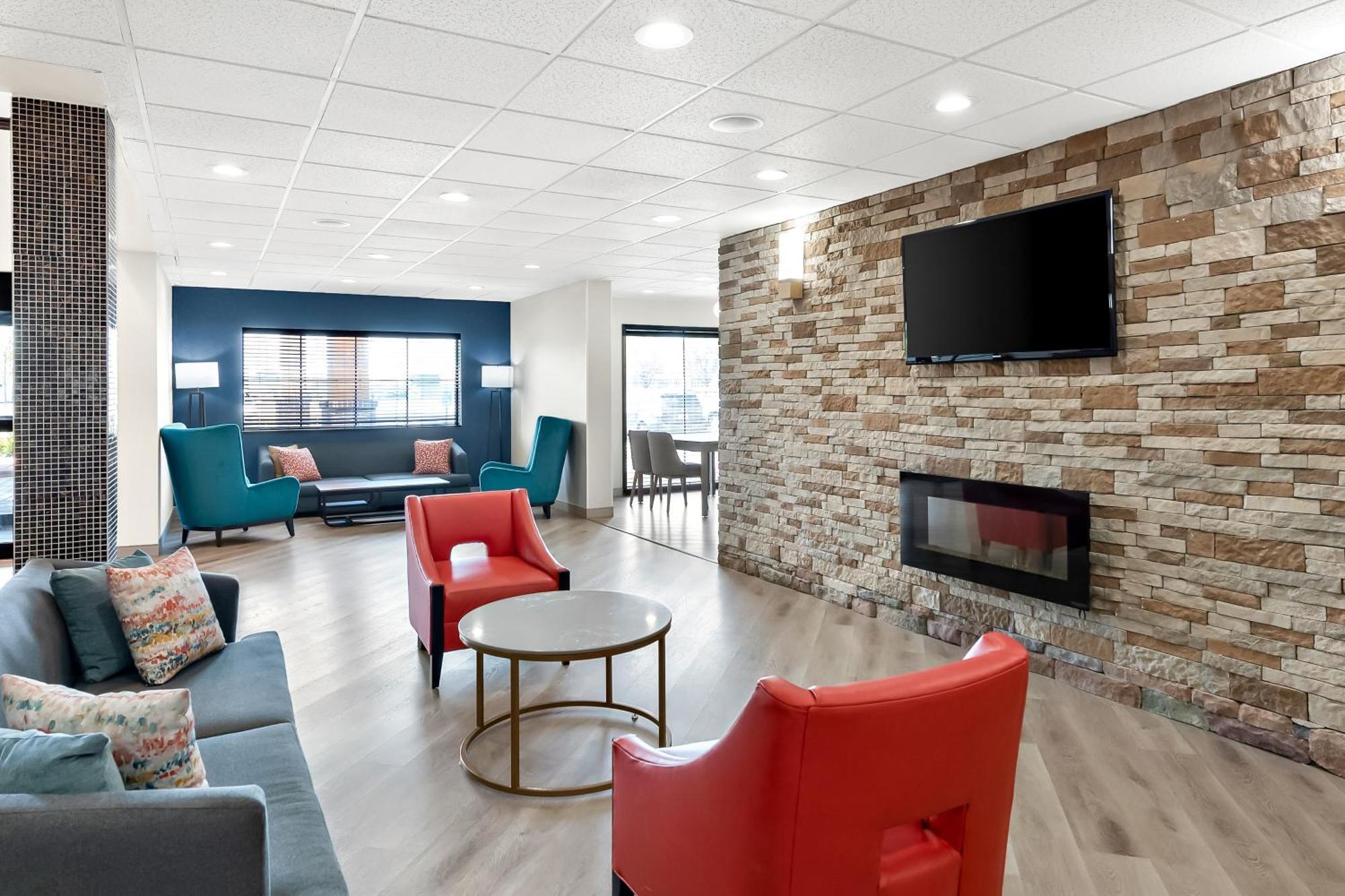 Comfort Suites Columbus Exteriér fotografie