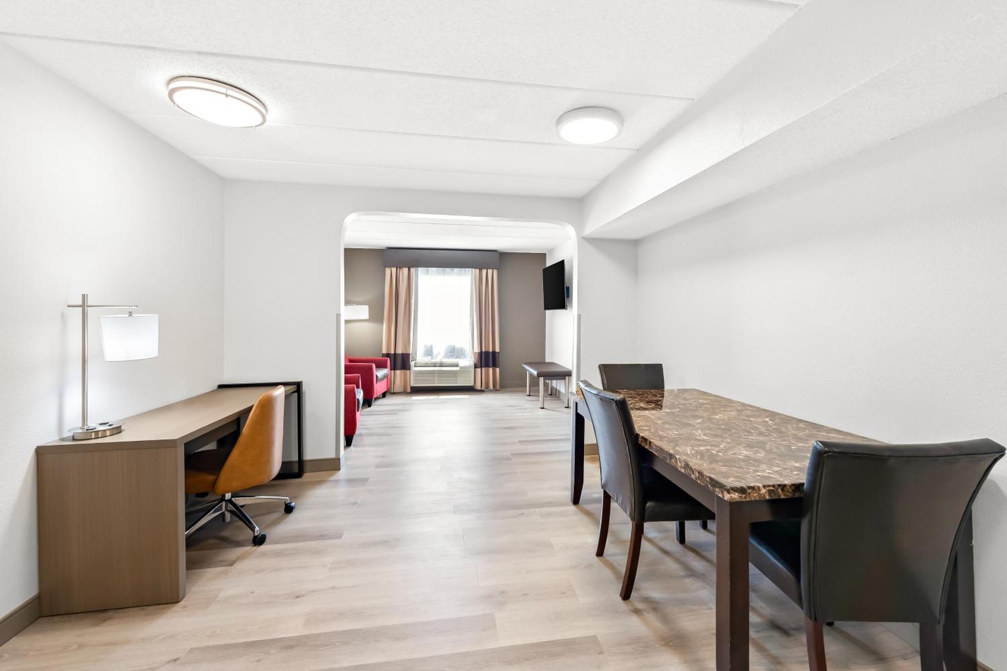 Comfort Suites Columbus Exteriér fotografie