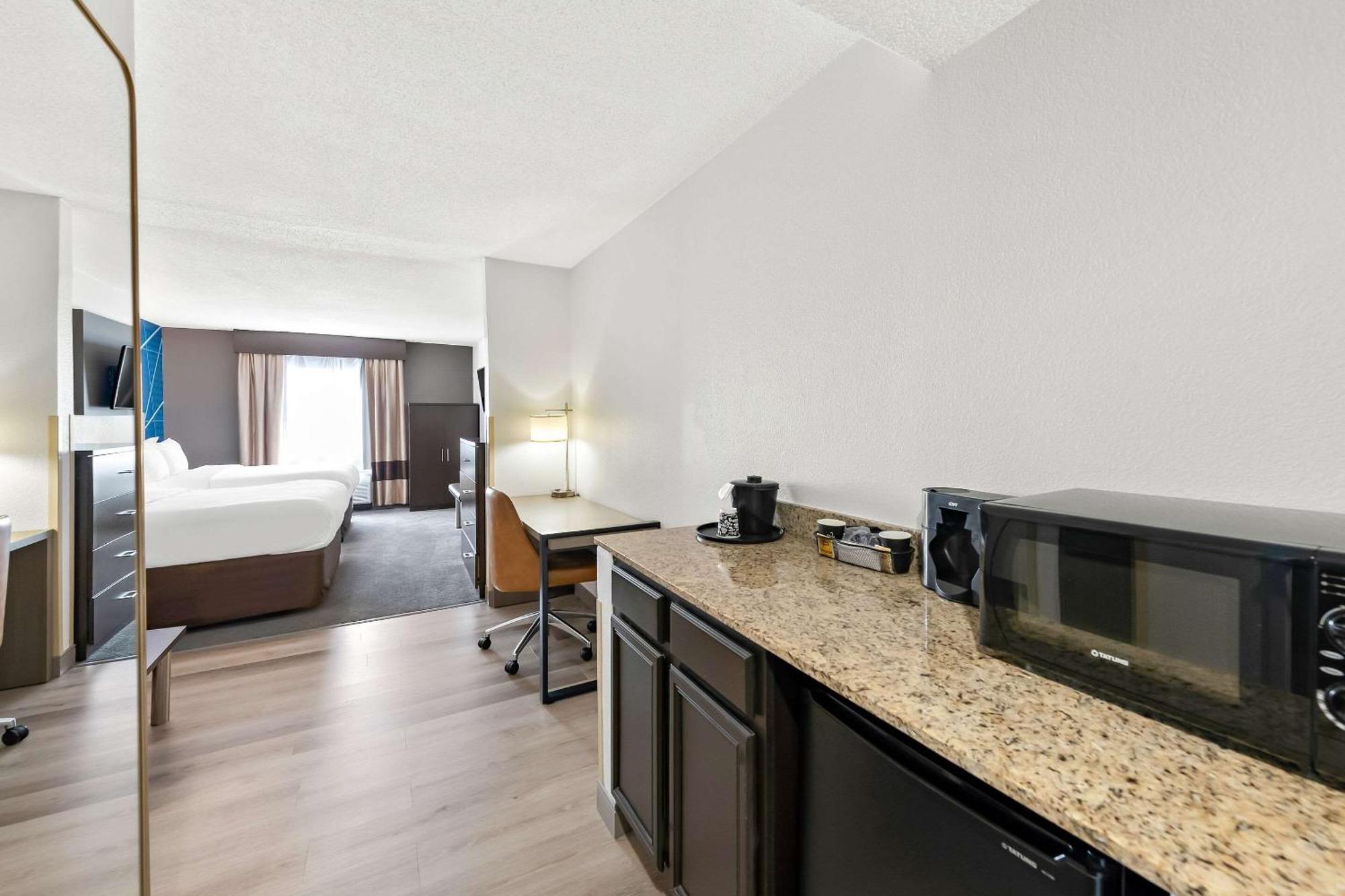 Comfort Suites Columbus Exteriér fotografie
